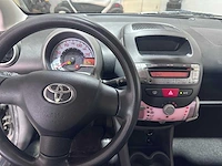 Toyota - aygo - 1.0-12v now - 07-tfn-2 - afbeelding 17 van  17