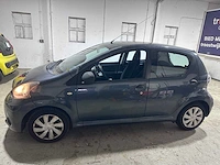 Toyota - aygo - 1.0 vvt-i access - 01-zdk-1 - afbeelding 10 van  17