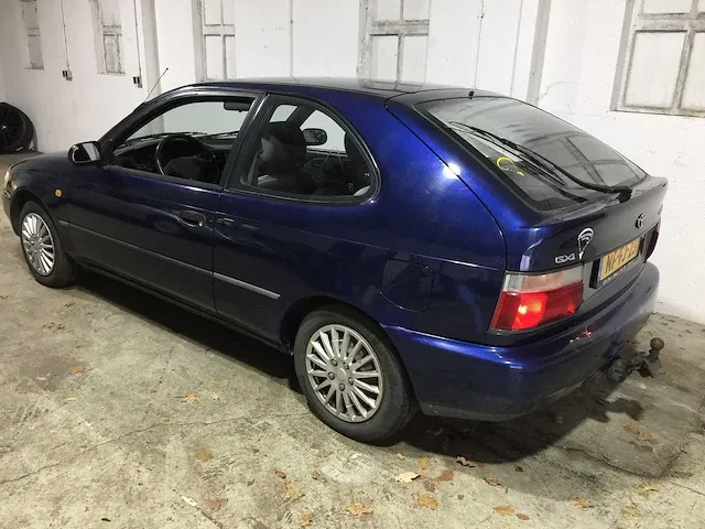 Toyota - corolla - 1.3i sport lpg g3- nf-fj-23 - afbeelding 12 van  18