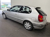 Toyota - corolla - personenauto - 1999 - afbeelding 23 van  26
