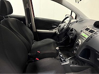 Toyota - daihatsu - charade - personenauto - 2011 - afbeelding 5 van  29