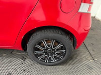 Toyota - daihatsu - charade - personenauto - 2011 - afbeelding 20 van  29