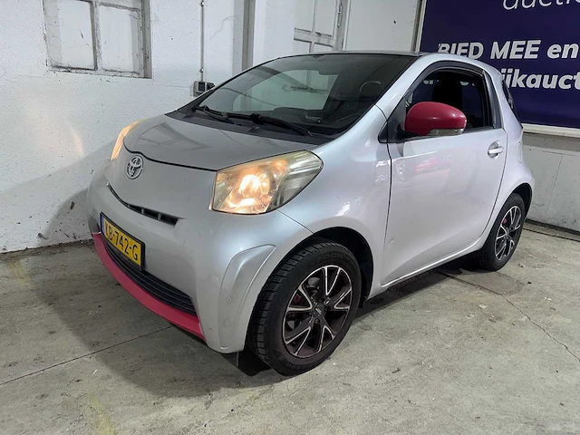 Toyota - iq - 1.0 vvti black edit. - kb-742-g - afbeelding 1 van  19