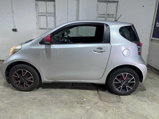 Toyota - iq - 1.0 vvti black edit. - kb-742-g - afbeelding 12 van  19