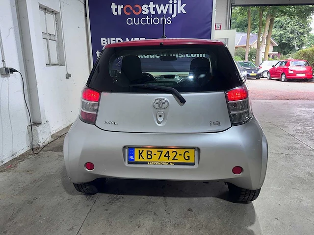 Toyota - iq - 1.0 vvti black edit. - kb-742-g - afbeelding 14 van  19