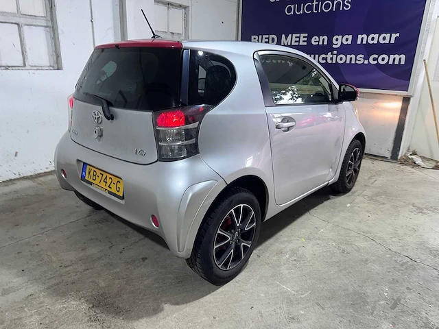 Toyota - iq - 1.0 vvti black edit. - kb-742-g - afbeelding 15 van  19