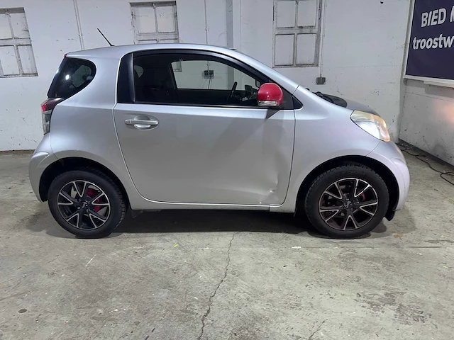 Toyota - iq - 1.0 vvti black edit. - kb-742-g - afbeelding 16 van  19