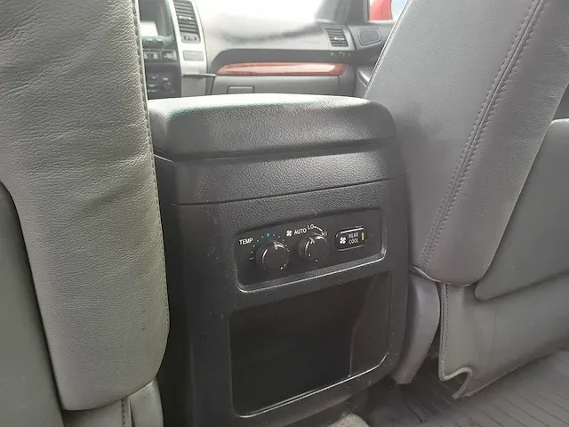 Toyota - land cruiser - 3.0 d-4d 4x4 executive - personenauto - afbeelding 14 van  52