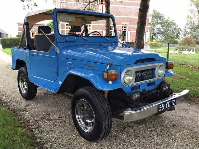 Toyota - land cruiser - bj40 - oldtimer - afbeelding 26 van  30