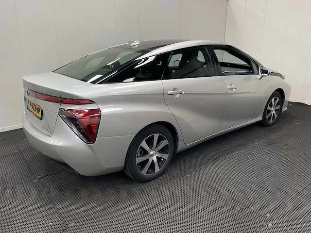 Toyota - mirai - waterstof - fuel-cell - personenauto - 2018 - afbeelding 26 van  26