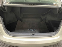 Toyota - mirai - waterstof - fuel-cell - personenauto - 2018 - afbeelding 13 van  26