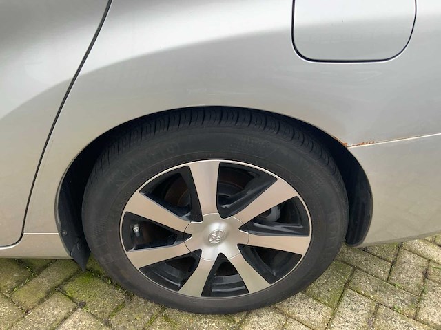 Toyota - mirai - waterstof - fuel-cell - personenauto - 2018 - afbeelding 18 van  26