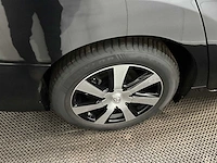 Toyota - mirai - waterstofauto - personenauto - 2017 - afbeelding 15 van  31