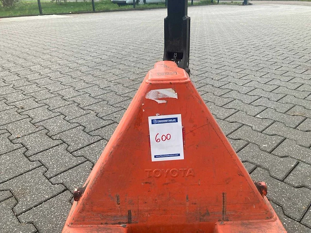 Toyota - palletwagen 2.3t - afbeelding 4 van  5