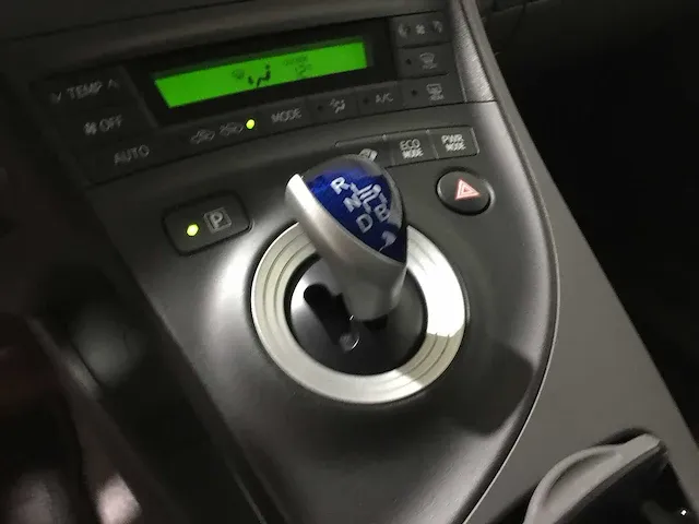 Toyota - prius - 1.8 aspiration - 93-jpg-9 - afbeelding 15 van  21