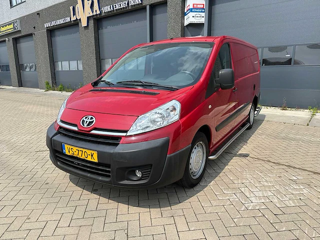 Toyota - proace - 2015 - 1.6d l2h1 aspiration - bedrijfswagen - afbeelding 1 van  13
