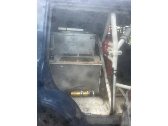 Toyota - rally - landcruiser 90 - bedrijfswagen - afbeelding 2 van  33