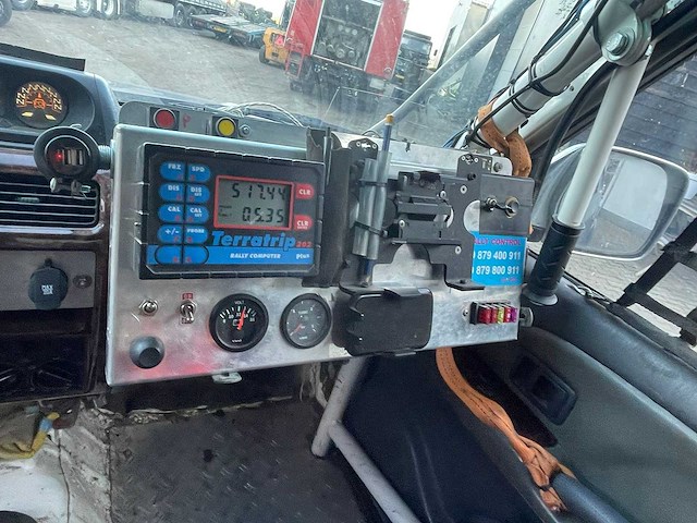 Toyota - rally - landcruiser 90 - bedrijfswagen - afbeelding 10 van  33