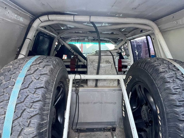 Toyota - rally - landcruiser 90 - bedrijfswagen - afbeelding 26 van  33