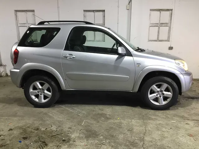 Toyota - rav4 - 2.0-16v vvt-i luna - 19-tzz-1 - afbeelding 18 van  21