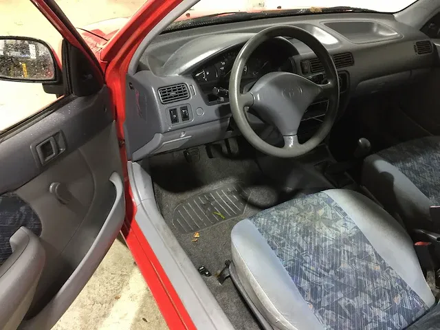 Toyota - starlet - 1.3-16v - 93-pg-kz - afbeelding 9 van  15