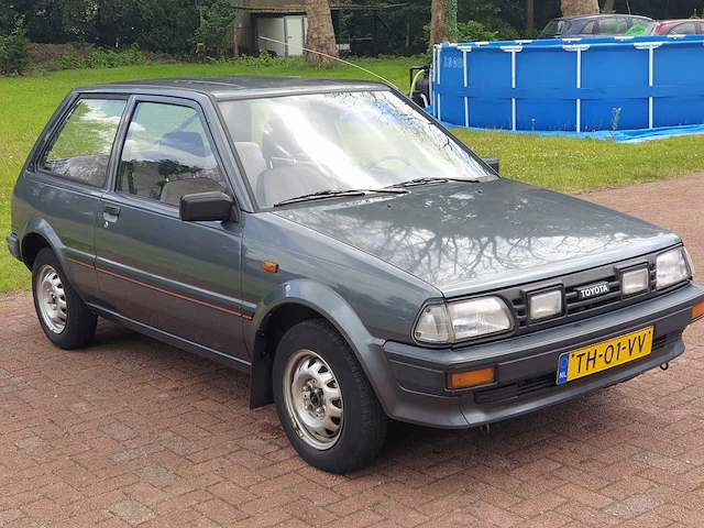 Toyota - starlet - 1.3 xl - th-01-vv - 1988 - nap - afbeelding 4 van  15