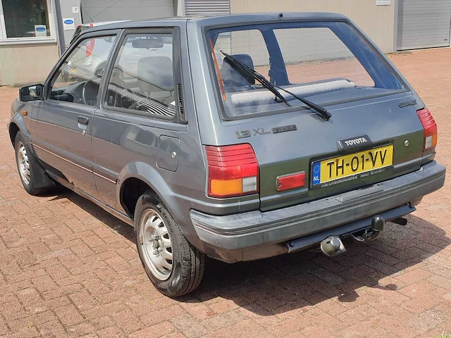 Toyota - starlet - 1.3 xl - th-01-vv - 1988 - nap - afbeelding 12 van  15