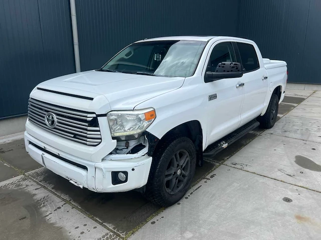 Toyota - tundra - 5.7 v8 double cab - platinum - bedrijfswagen -2014 - afbeelding 1 van  32