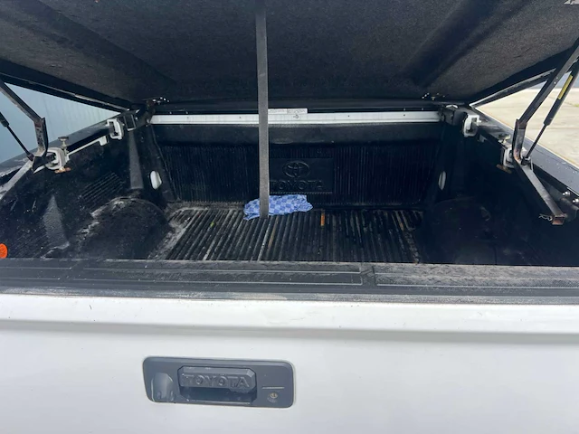 Toyota - tundra - 5.7 v8 double cab - platinum - bedrijfswagen -2014 - afbeelding 18 van  32