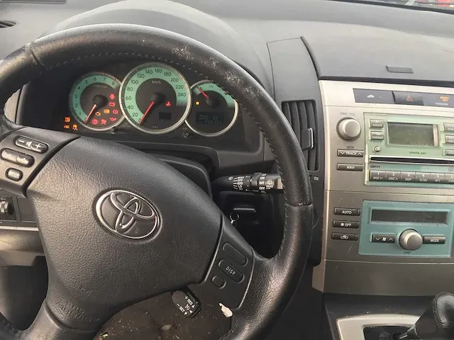 Toyota - verso - 1.8 vvt-i dynamic7p. automaat- 36-sx-vp - afbeelding 9 van  18