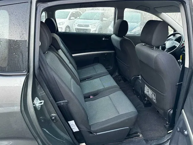 Toyota - verso - 1.8 vvt-i terra 7p. - 95-sz-dk - afbeelding 7 van  10