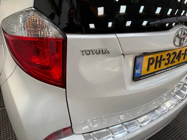 Toyota - verso-s - personenauto - 2012 - afbeelding 2 van  26