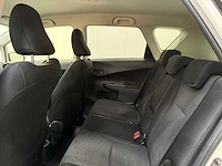 Toyota - verso-s - personenauto - 2012 - afbeelding 8 van  26