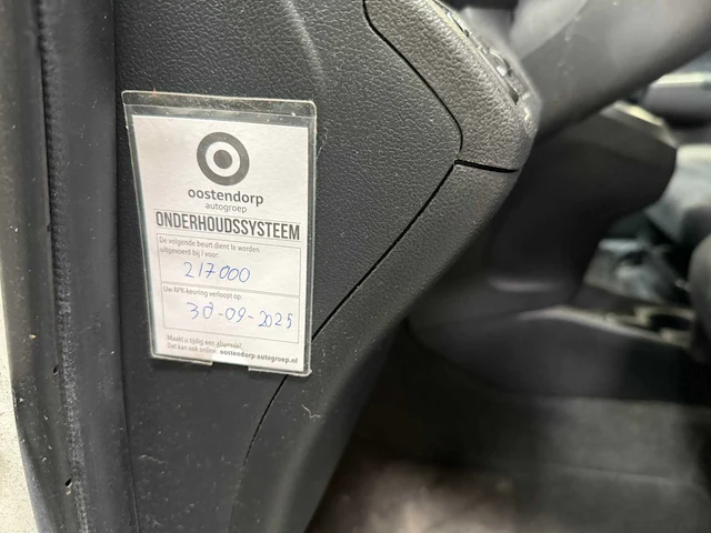 Toyota - verso-s - personenauto - 2012 - afbeelding 11 van  26