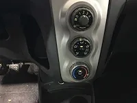 Toyota - yaris - 1.0 vvti terra - k-691-ft - afbeelding 6 van  20