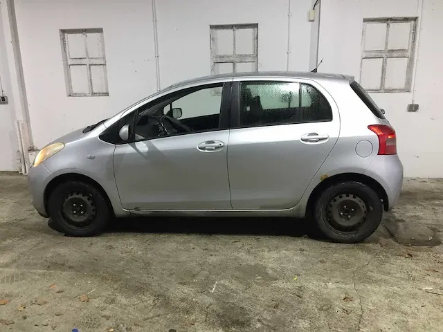 Toyota - yaris - 1.0 vvti terra - k-691-ft - afbeelding 12 van  20