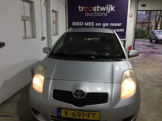 Toyota - yaris - 1.0 vvti terra - k-691-ft - afbeelding 19 van  20
