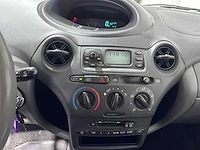 Toyota - yaris - 1.3-16v vvt-i sol - 73-hz-xn - afbeelding 3 van  15