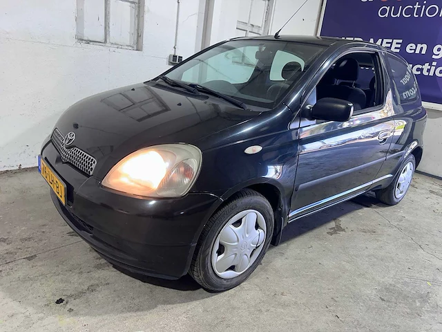 Toyota - yaris - 1.3 vvt-i sol - 76-lh-bj - afbeelding 1 van  16