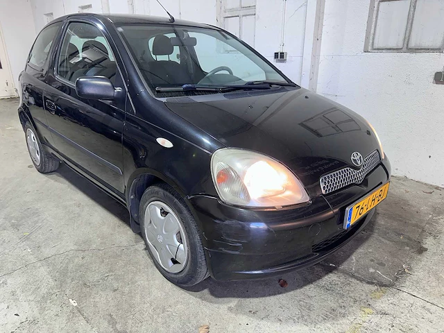 Toyota - yaris - 1.3 vvt-i sol - 76-lh-bj - afbeelding 14 van  16
