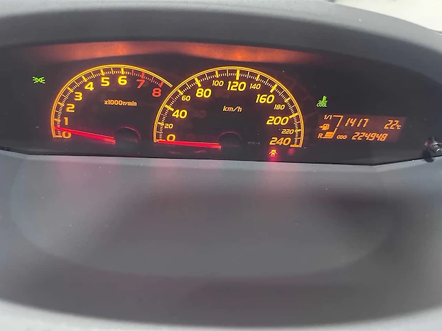 Toyota - yaris - 1.8 vvti ts - 09-xp-rl - afbeelding 2 van  19