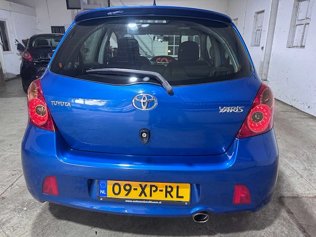 Toyota - yaris - 1.8 vvti ts - 09-xp-rl - afbeelding 14 van  19