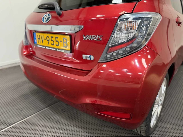 Toyota - yaris - personenauto - 2013 - afbeelding 5 van  32