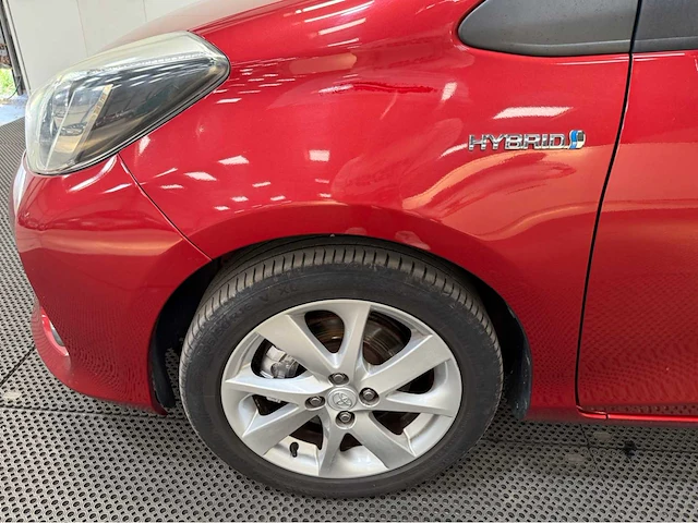 Toyota - yaris - personenauto - 2013 - afbeelding 22 van  32