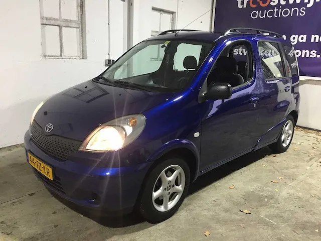 Toyota - yaris verso - 1.3-16v vvt-i sol automaat- 44-fz-kr - afbeelding 1 van  23