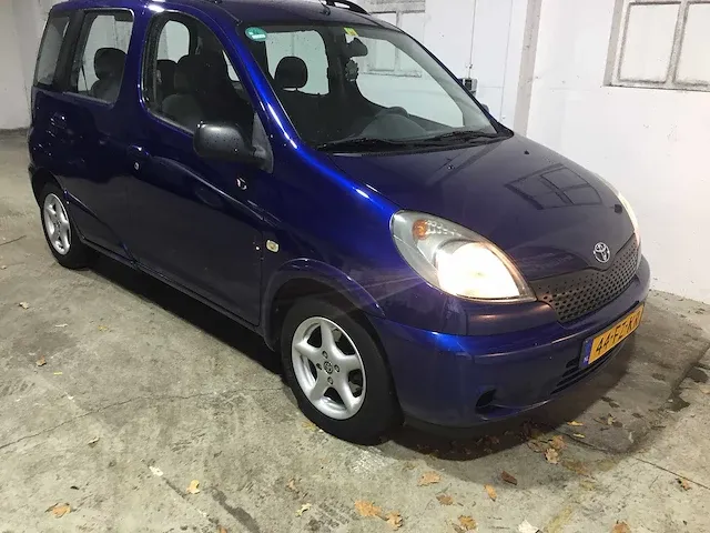 Toyota - yaris verso - 1.3-16v vvt-i sol automaat- 44-fz-kr - afbeelding 21 van  23