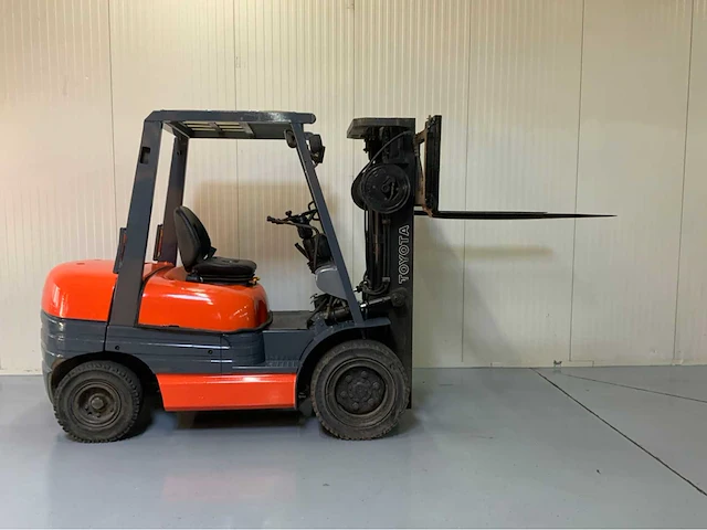 Toyota 02 6dfd 30 - 4.3m triplex, free-lift, 3de&4de funtie tot vorkenbord - vorkheftruck - afbeelding 5 van  14