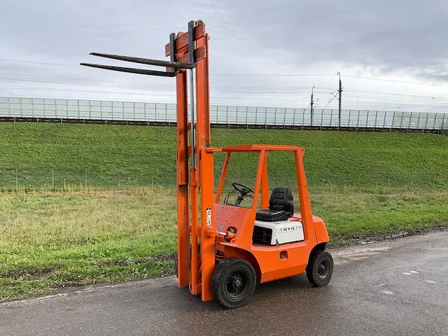 Toyota 02-fd20 vorkheftruck - afbeelding 11 van  12