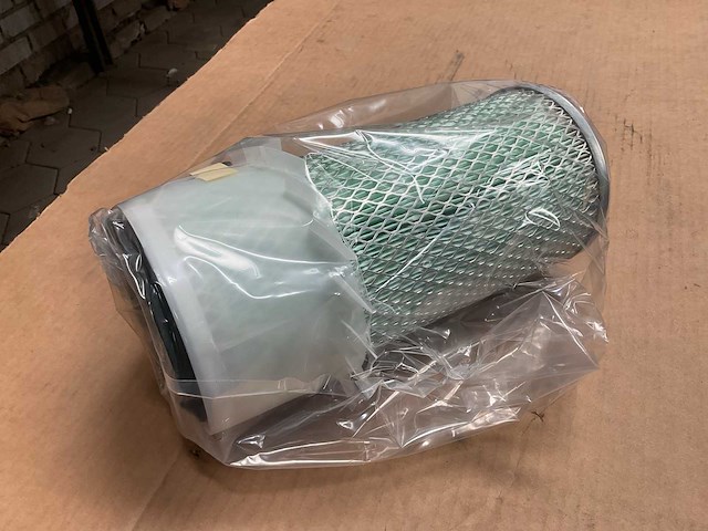 Toyota 17803-u2051-71 air cleaner (16x) - afbeelding 1 van  6