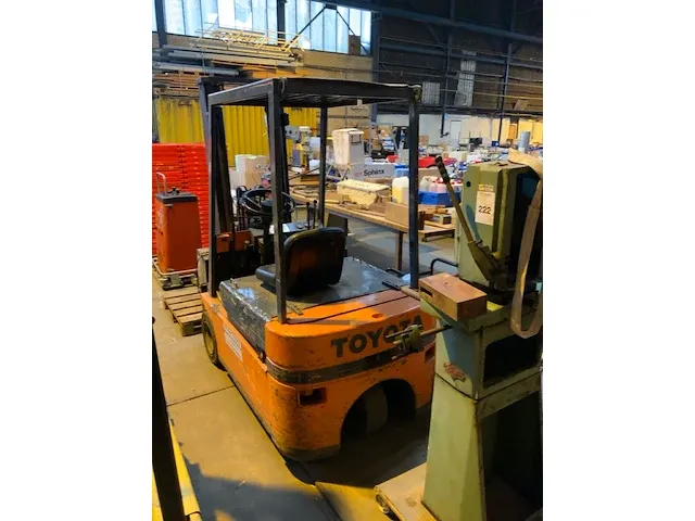 Toyota 2fbe18 vorkheftruck - afbeelding 7 van  11